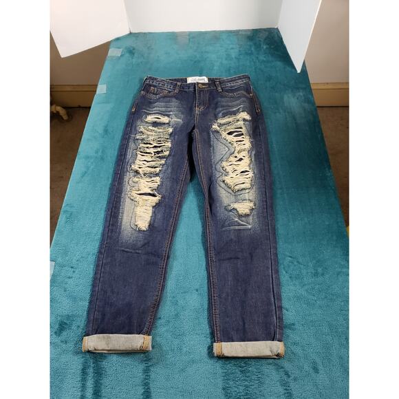 Soho Babe Jeans Sz 5 Womens Blue Mid Rise Cuffed Crop Distressed Stretch NWT - Picture 1 of 15